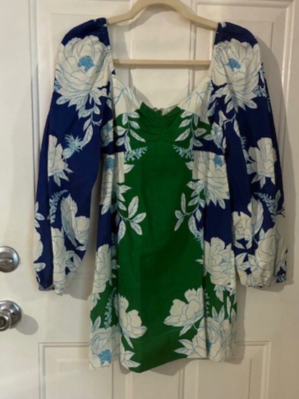 Farm Rio soft garden mini dress